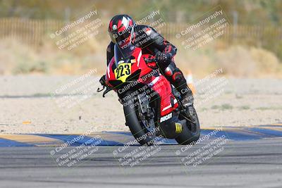 media/Oct-20-2024-CVMA (Sun) [[d4a3dff211]]/Race 5-Amateur Supersport Open/